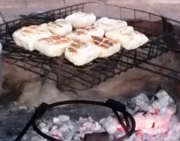 How to prepare easy meals that taste like home while travelling