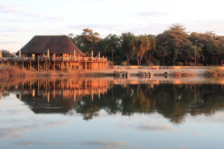 How to budget for a safari or lodge stay